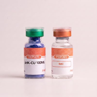 AHK-Cu 100mg — vialen och BAC-vattnet sida vid sida